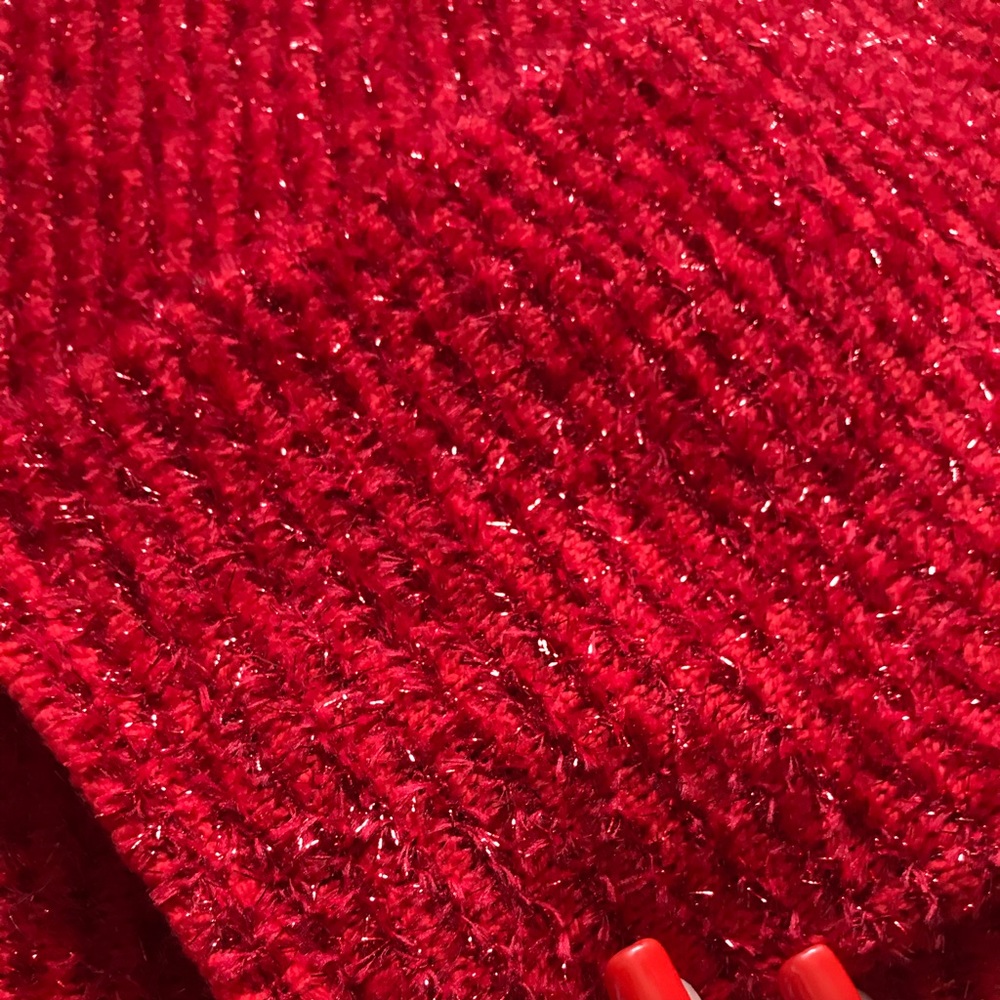 Sparkly red gem accent collar 🌹 - Picture 5 of 8